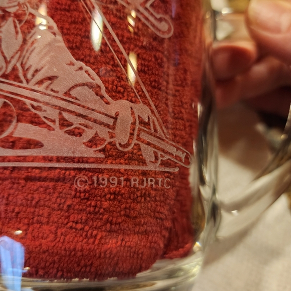 Luminarc Joe Camel Pool Player Beer Mug - Picture 3 of 7